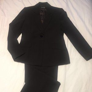 Kasper. Classic Brown Petite Pant Suit